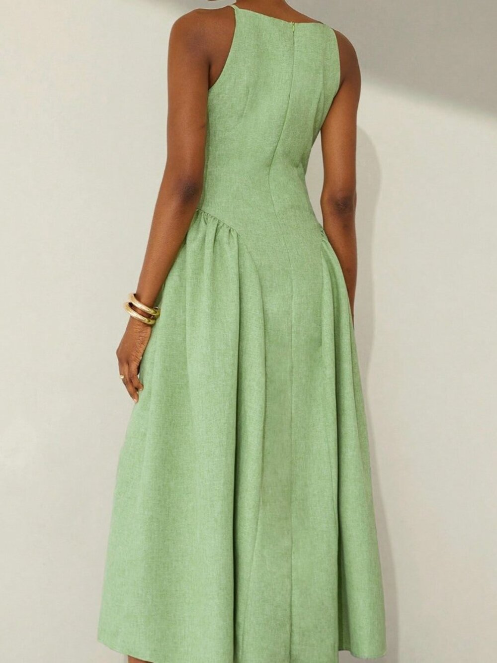 Green Elegant Women's Off-Shoulder Sleeveless Ruched Waist Flared Dress - Picture 2 of 5